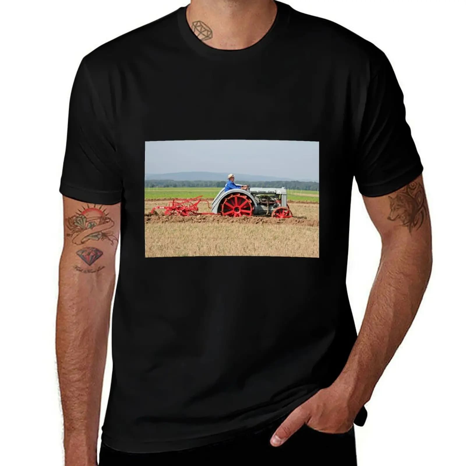T-shirt Very Old Tractor, top a maniche corte elasticizzato e morbido