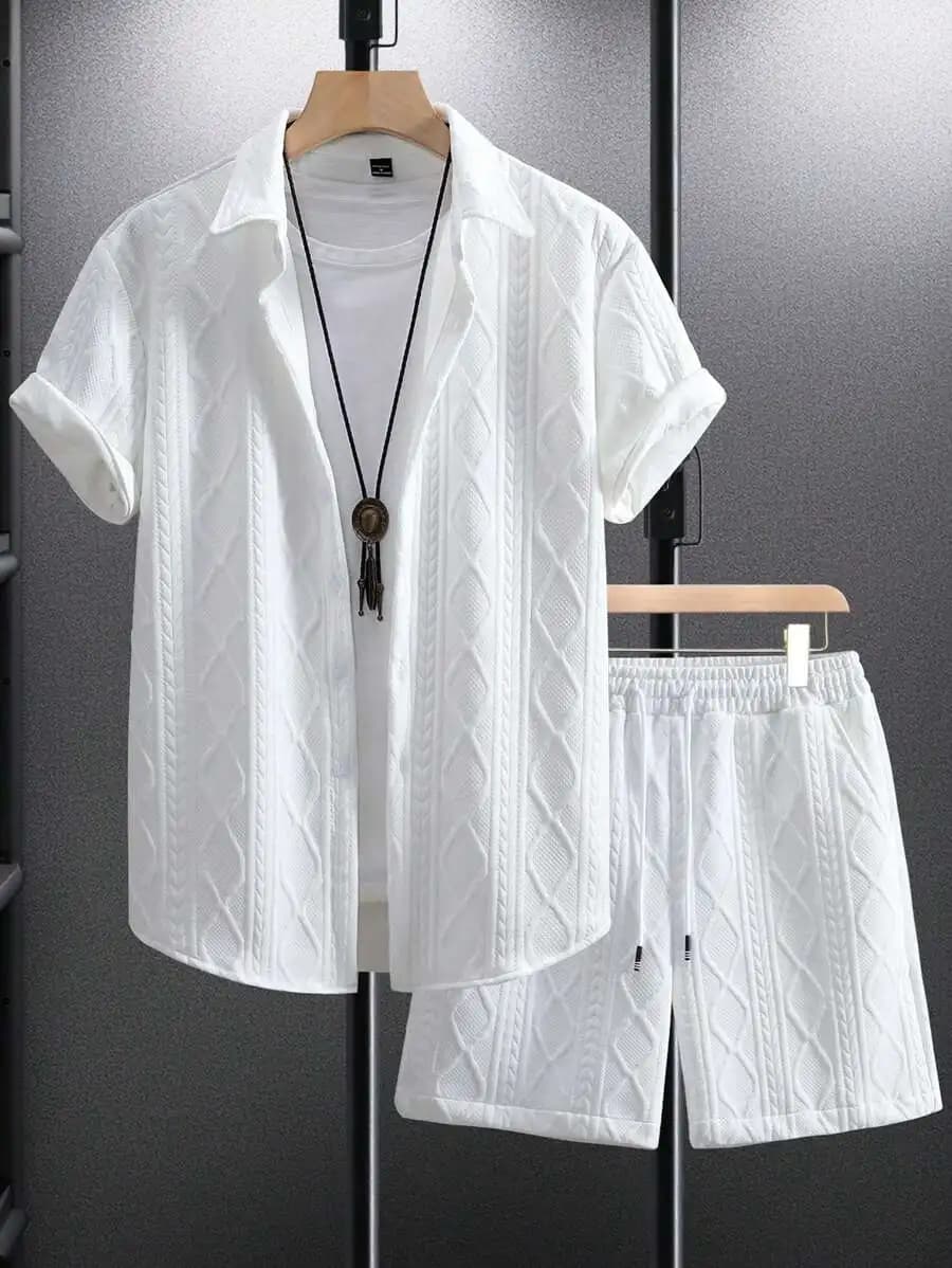 Manfinity Homme Stile casual da uomo per le vacanze, abbinato a un set di camicia a maniche corte e pantaloncini alla moda, stile hawaiano da spiaggia