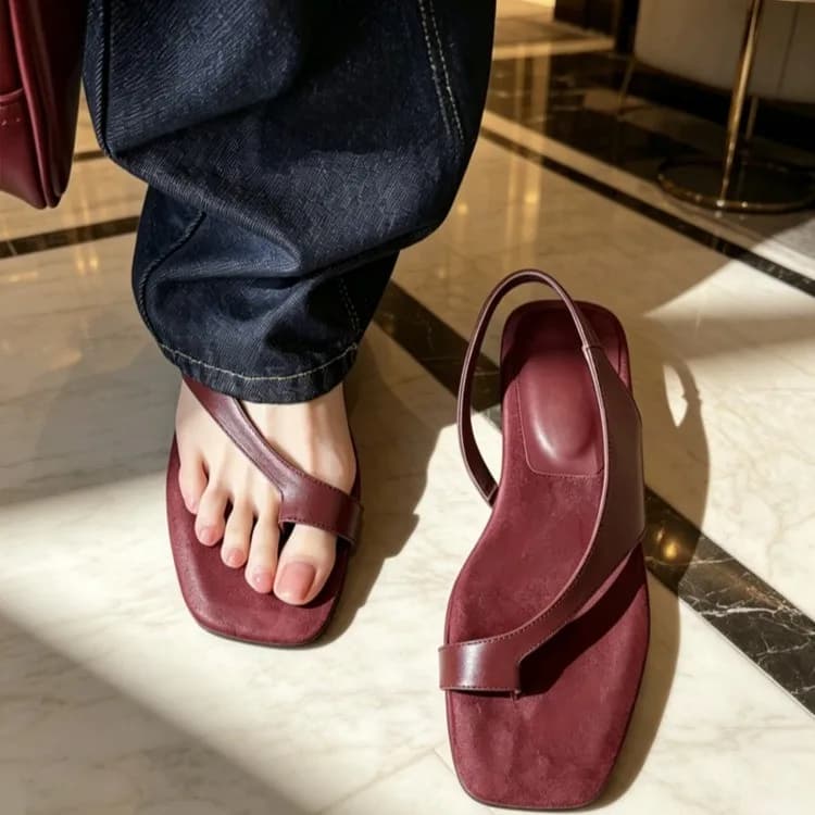 Infradito da donna alla moda con memory foam, ciabatte da spiaggia con suola morbida, pantofole estive da casa, sandali piatti in pelle vegana