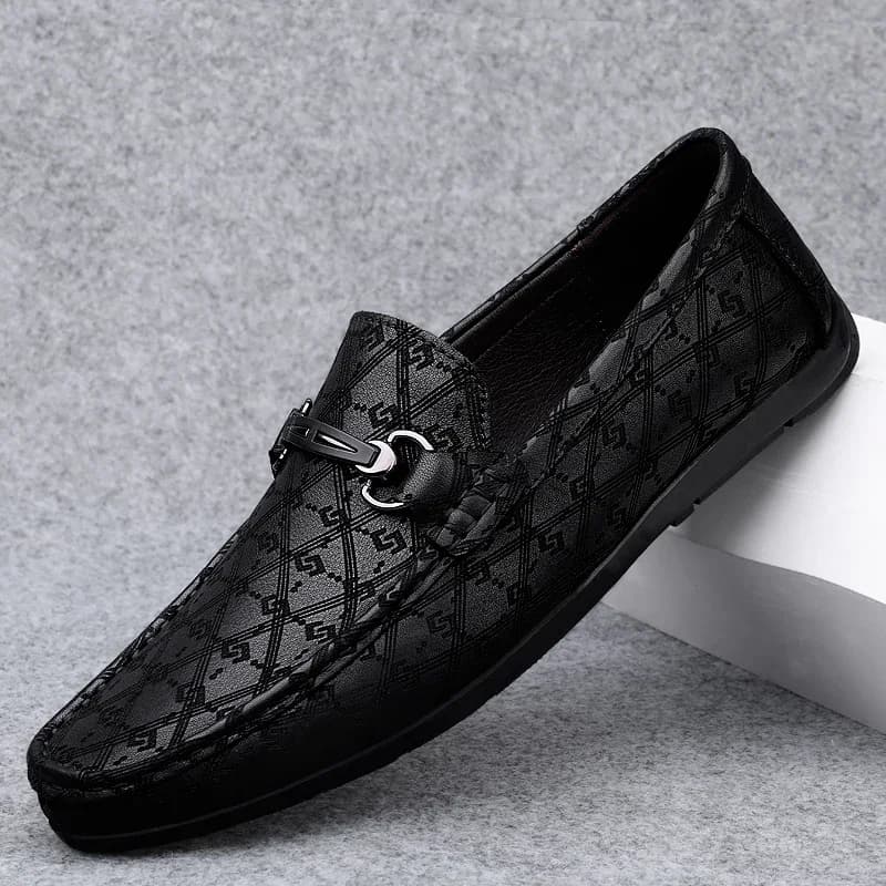 Men's New Luxury High-end Metal Buckle Embroidered Loafers Men's Flat Business Formal Leather Shoes Genuine Leather Casual Shoes
