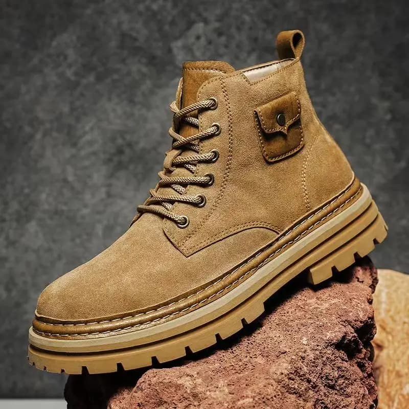 Autunno Inverno Nuovi Uomini Stivali da lavoro alla caviglia in vera pelle Suola spessa Scarpe da trekking all'aperto con lacci alti impermeabili antiscivolo
