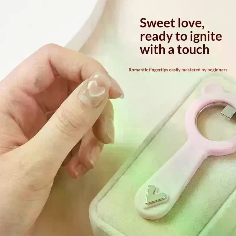 1Pcs Nail Magnet Portable 2 In 1 Cute Bear Cat Eye With Heart And Black Hole Effects Perfect For Home DIY Nail Art Salon Use