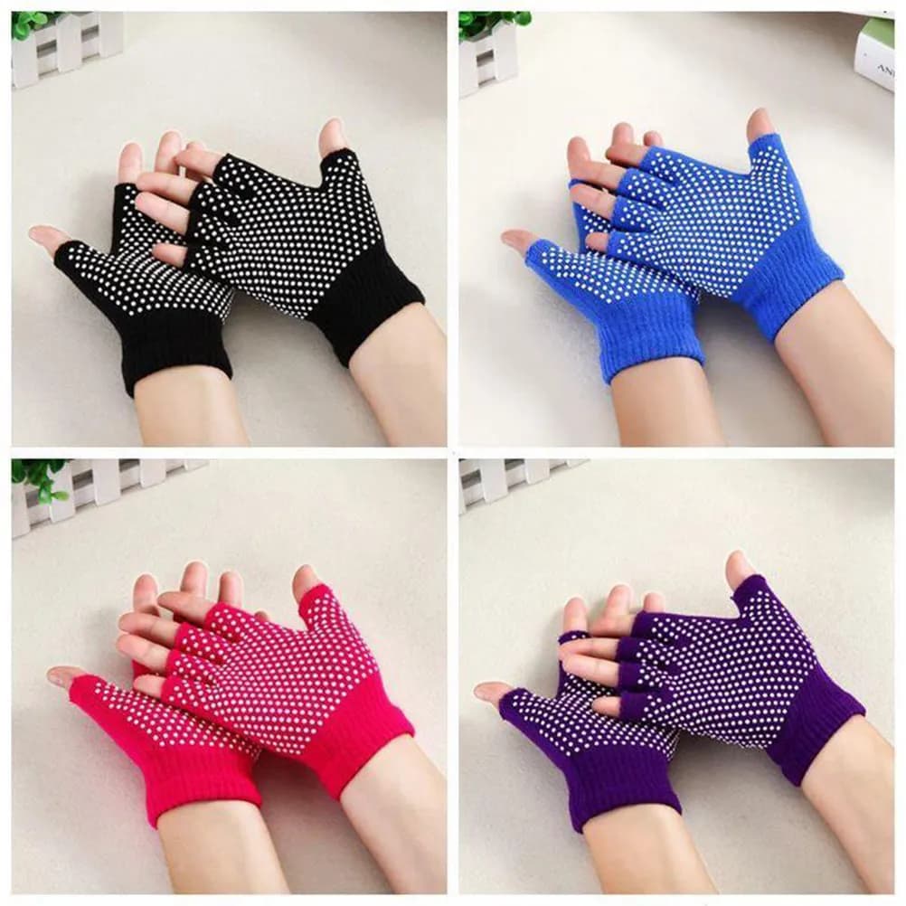 Breathable Soft Fingerless Yoga Gloves Cotton Half Finger Non-Slip Knitted Gloves for Workout Gym Pilates Comfortable Blue