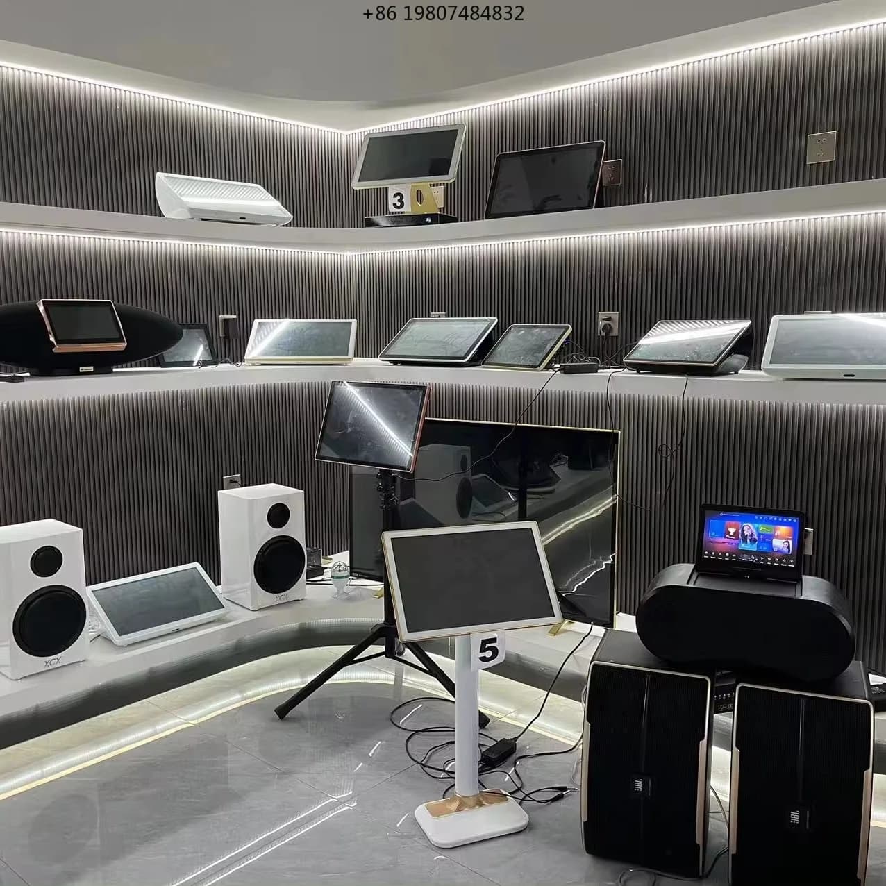 Speakers with 2 Wireless Microphones KTV Player Set Professional Max Karaoke Machine System High-Power Amplifiers and