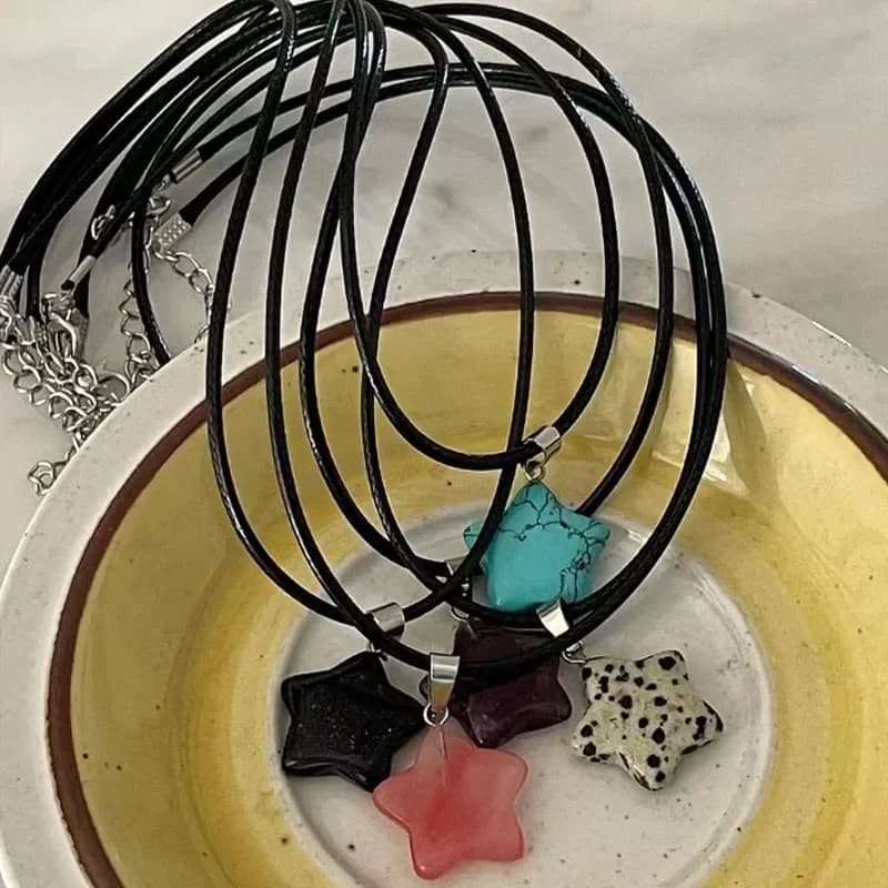 Collana con ciondolo stella in pietra naturale di tendenza per donna, cristallo esagonale, quarzo rosa, opale, girocollo, portafortuna, regalo di gioielli a pendolo