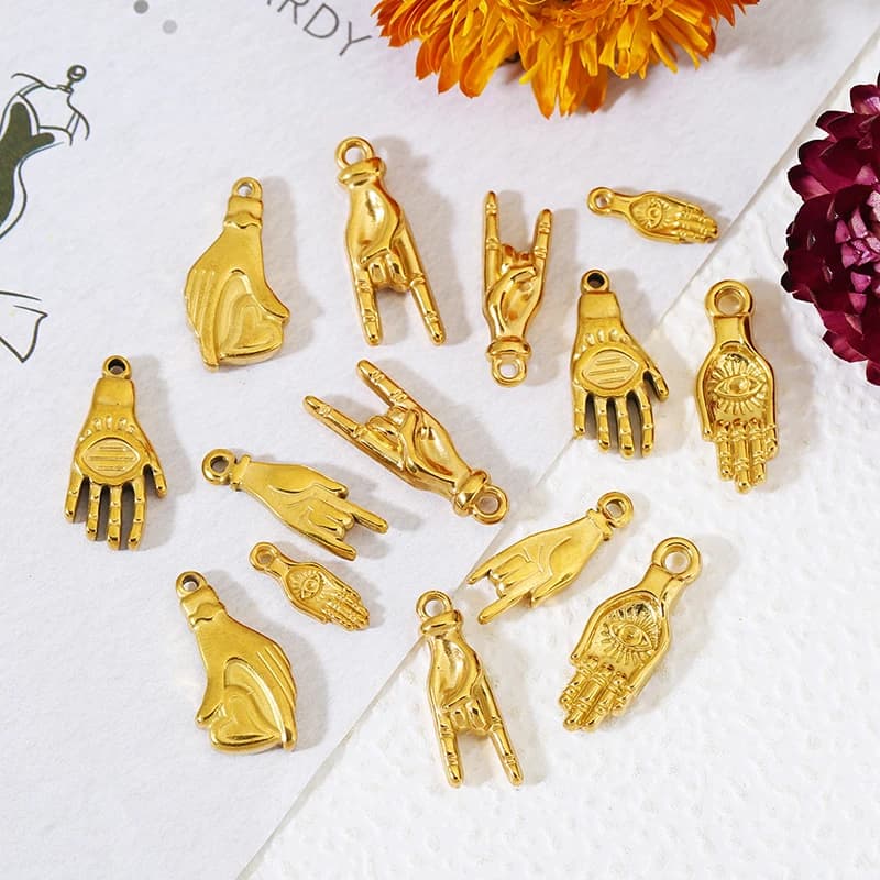 5 Pezzi Ciondoli a Forma di Palma, Occhio, Mano e Cuore in Acciaio Inossidabile Placcato Oro per Bracciali e Collane da Donna, Forniture per Gioielli Fai-da-Te
