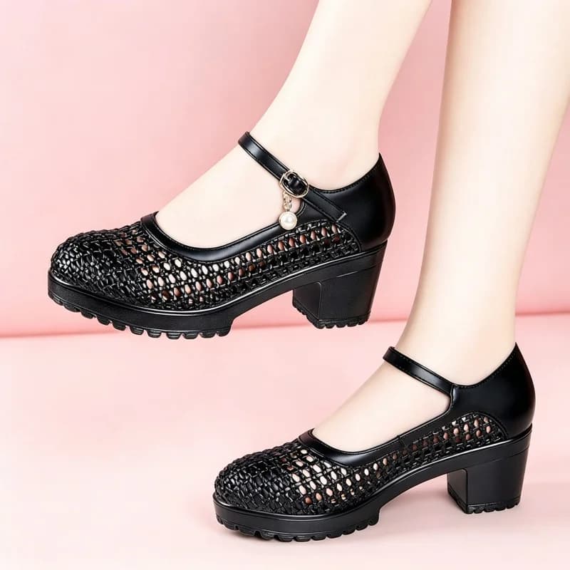 Women's Black Hollow Out Sandals Summer New Block Heel One Strap Sandals Fashion Versatile Soft Sole Woven Comfort Daily Shoes