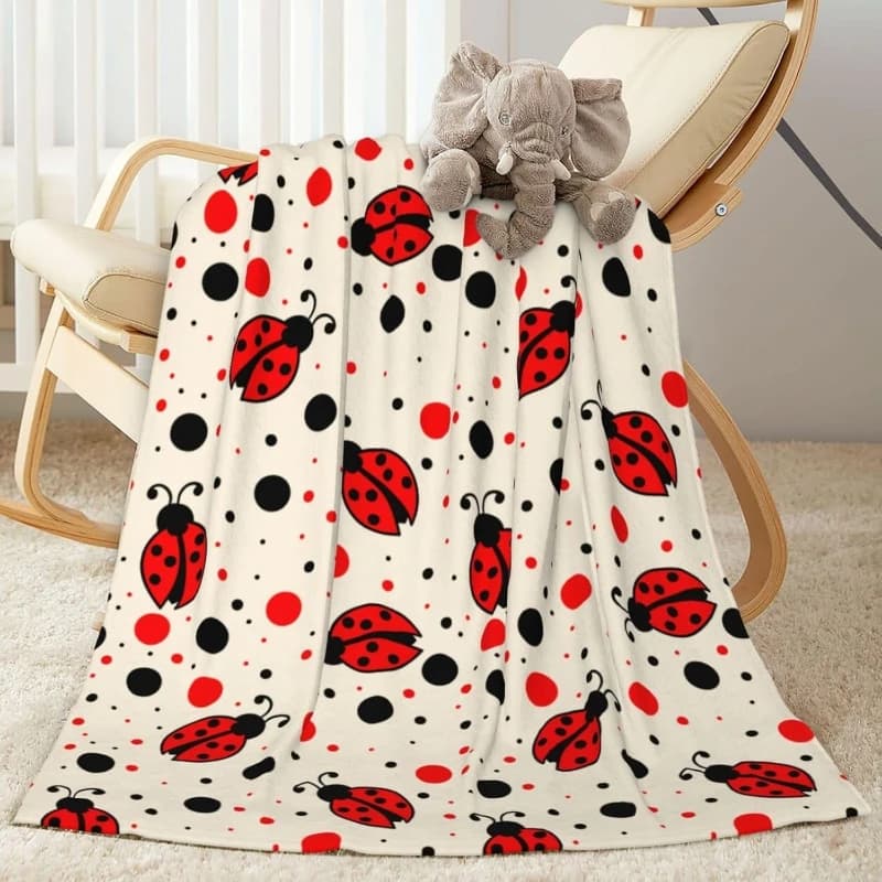 Simpatica coccinella rossa nera a pois coperta da tiro per insetti morbida e accogliente coperta di flanella per divano letto soggiorno arredamento regalo per bambini