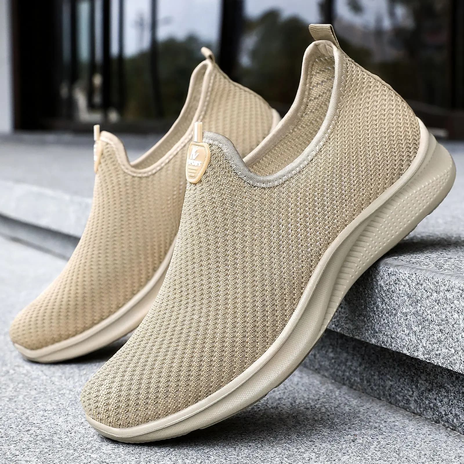 Nuove Sneakers Estive Casual Originali da Uomo, Suola Morbida, Scarpe da Jogging in Rete Leggere e Traspiranti, Tenis Masculino