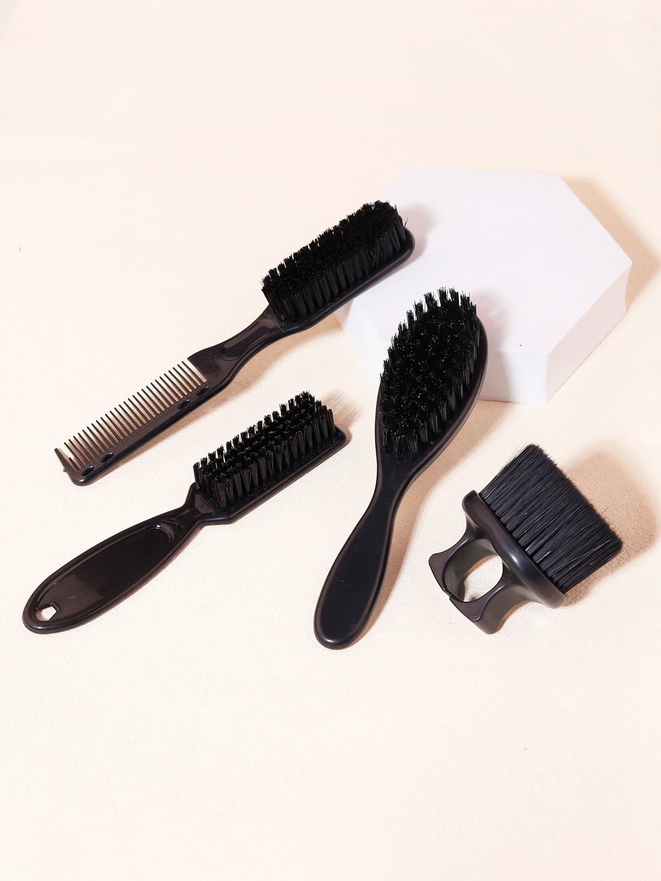 Men's 4-Piece Beard Beauty Set, with Beard Brush, Cleaning Brush, Dual Function Beard Comb, Gift Set, Special for Real Hair Wigs