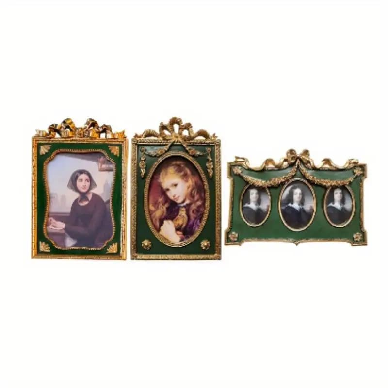 1Pc European Carved Retro 6 Inch 7 Inch Small Photo Frame Wall Decoration Creative Table Ornament Square Picture Frame