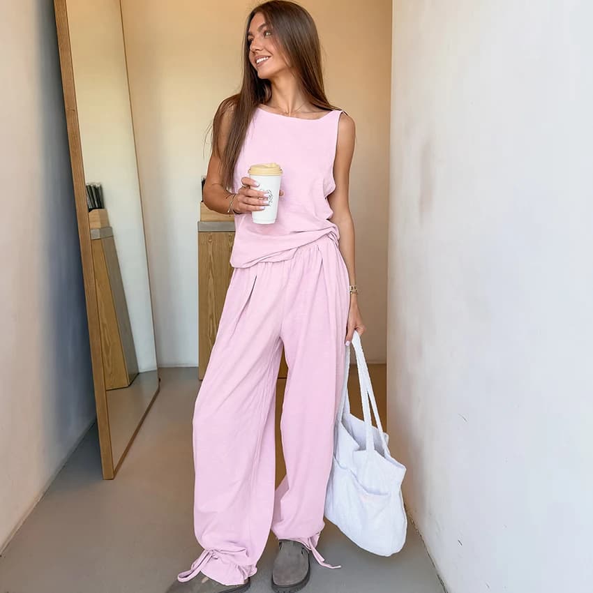 HiLoc Pink Knitted Elastic Ladies Pajamas 3 Piece Sleeveless Round Neck Top Sleeveless Short Top Elastic Waist Full Length Pants