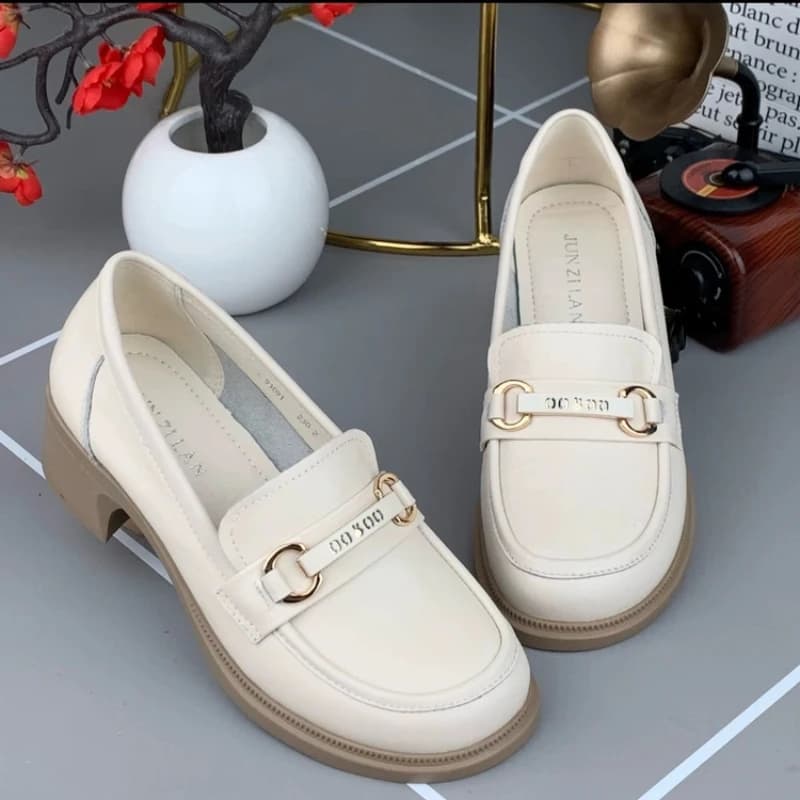 Scarpe da donna in PU con punta tonda e tacco grosso, slip-on, a taglio basso, comode, leggere, antiscivolo, casual, da lavoro, da passeggio.