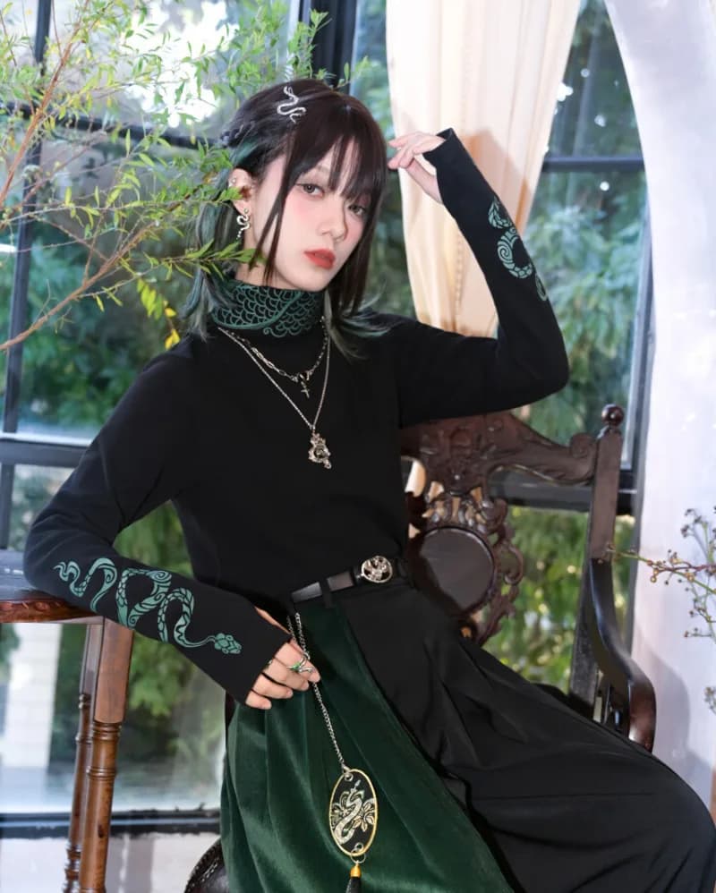 Nuovo stile cinese modello serpente collo alto stampa strato base top donna felpa con cappuccio Fiesta carnevale Halloween Cos Cosplay