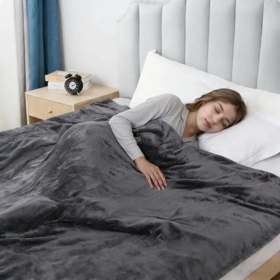 Coperta Elettrica Riscaldata Misura Grande 72x84, Riscaldamento Rapido, Morbida in Microfibra per Letto e Divano, Spegnimento Automatico 10 Ore e 5 Livelli di Calore