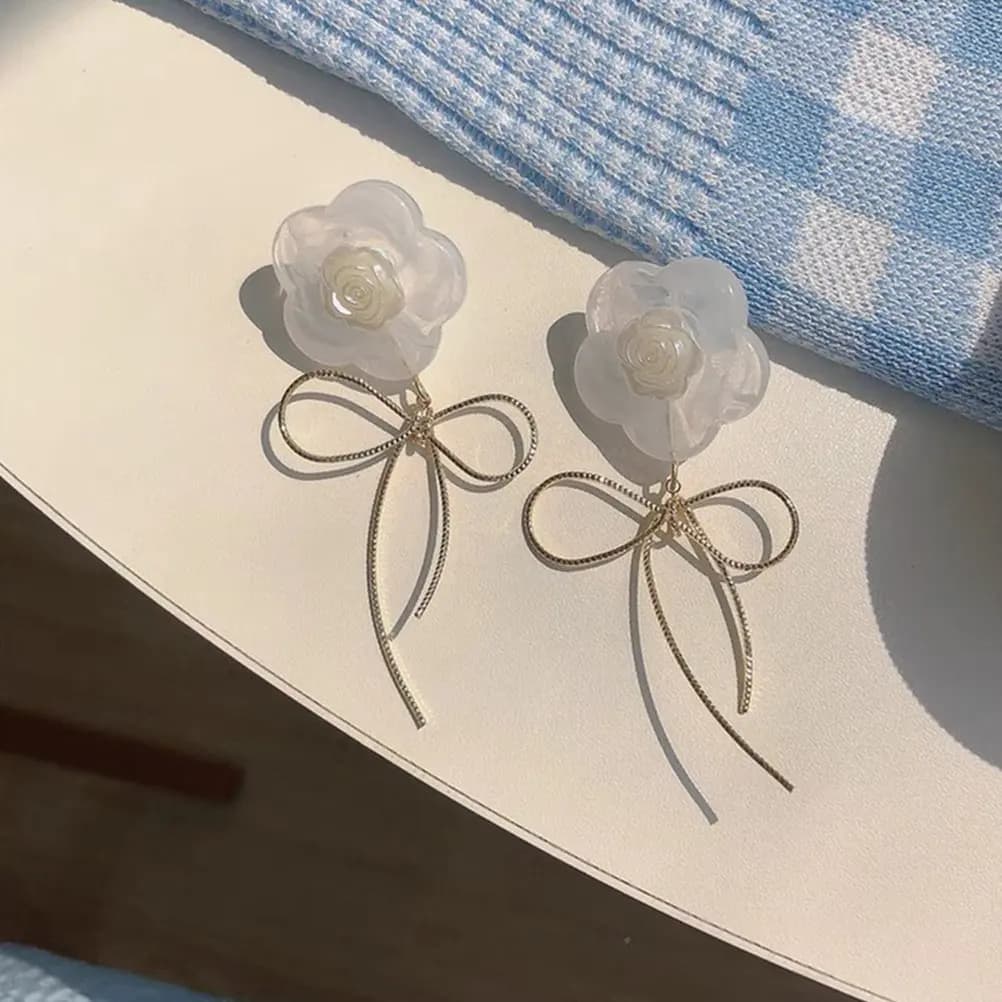 1Pair Flower Ear Studs Alloy Bowknot Floral Earrings Sweet Fresh Lightweight Lady Women Girl Earrings for Wedding Dating Party