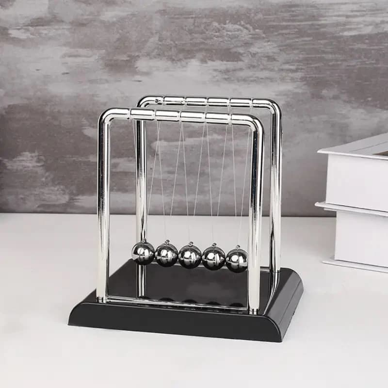 Sfere di equilibrio a pendolo di Newton: elegante arredamento da scrivania e giocattolo dinamico educativo per ufficio e casa