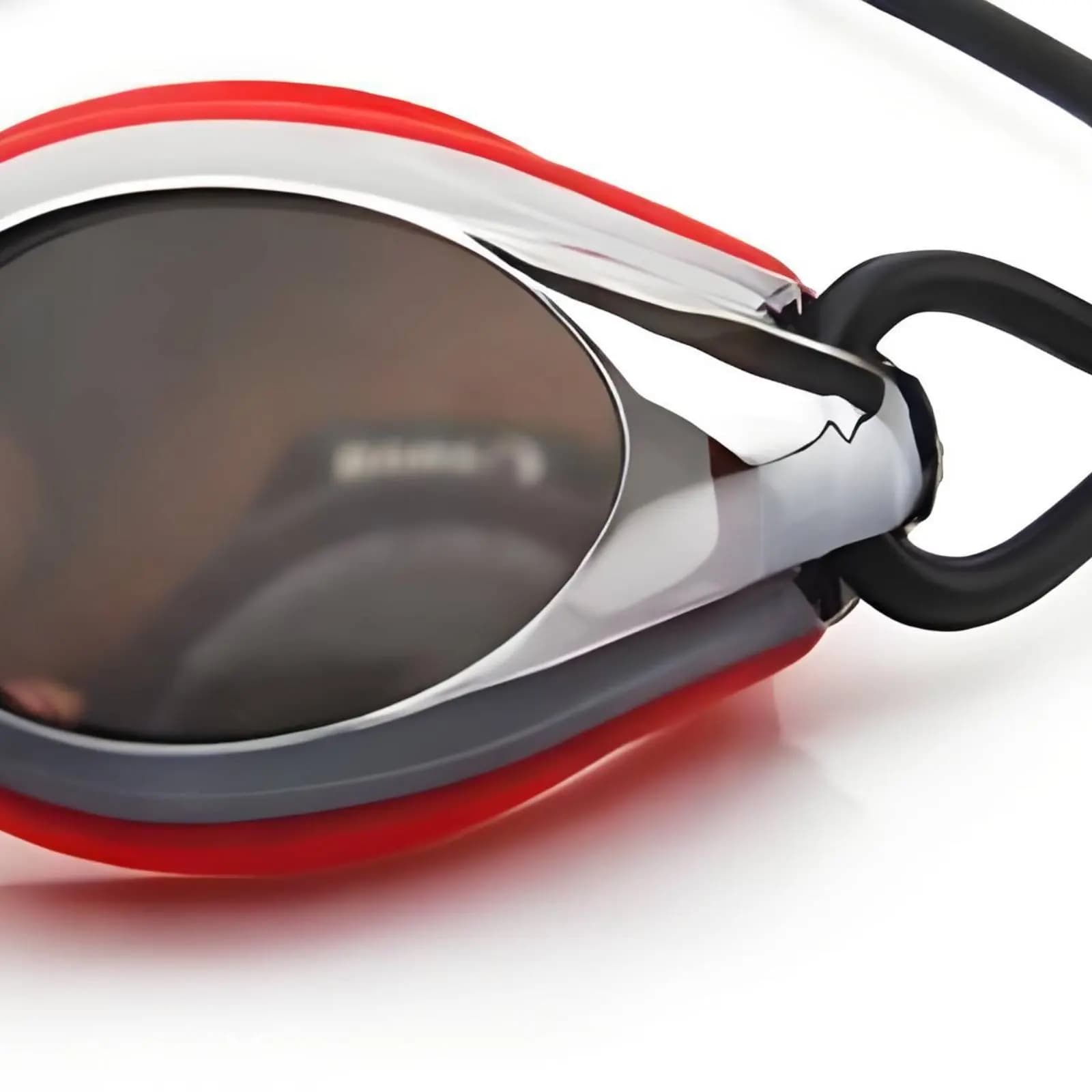 Unisex Swimwear with Clear Vision, Aerodynamic Design and Long-Term Lens for Athletes