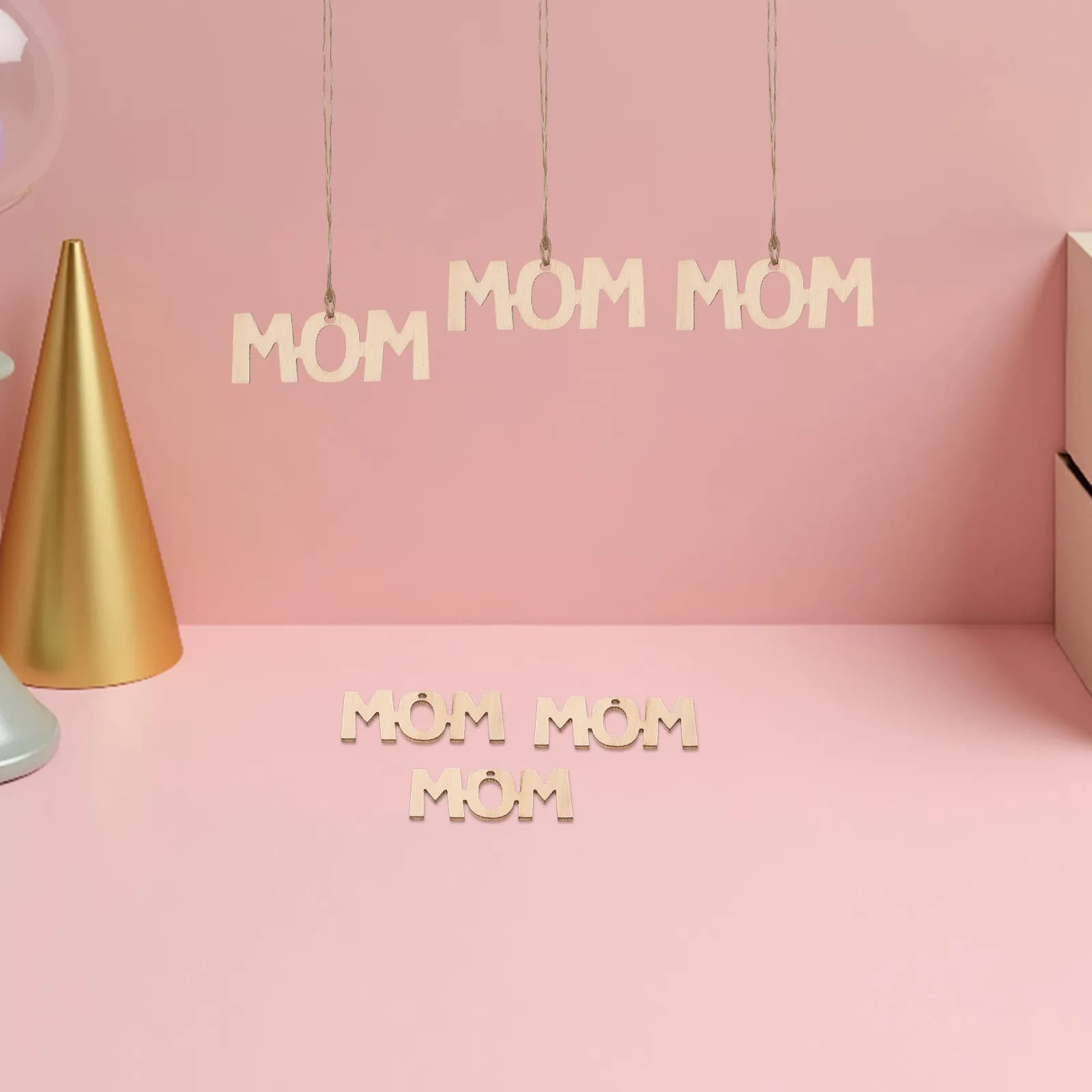 30 Pezzi di Ornamenti in Legno da Appendere, Pezzi di Legno Non Finiti, Kit Creativi per la Festa della Mamma, Blocchi di Lettere in Legno Fai-da-Te, Regali per la Mamma