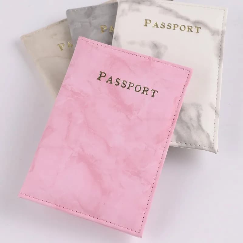Nuova custodia per passaporto da viaggio in pelle bianca Pu custodia per passaporto di moda portafoglio per uomo donna