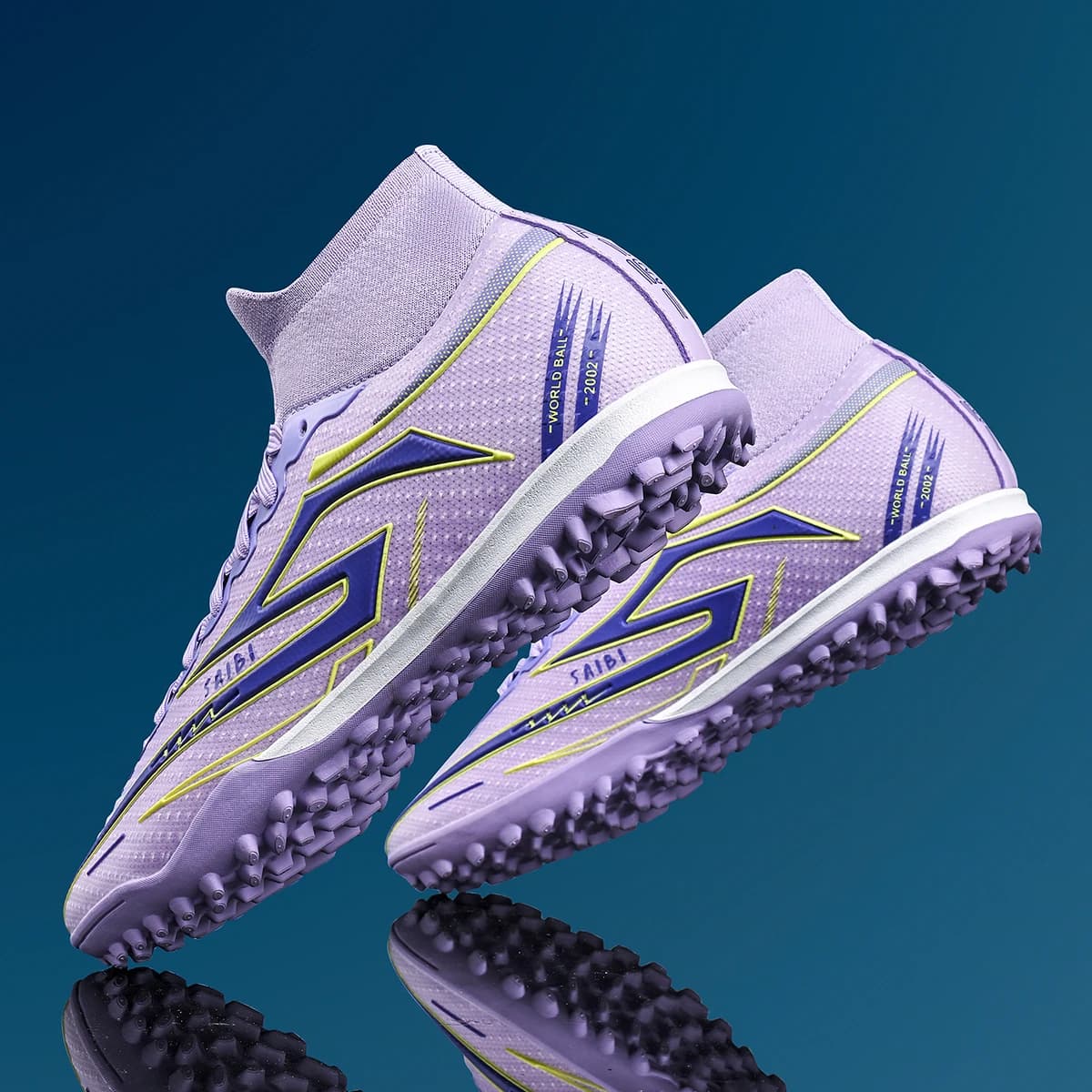 Breathable TF turf soccer cleats, non-slip and wear-resistant with powerful grip, stable ankle support, lightweight