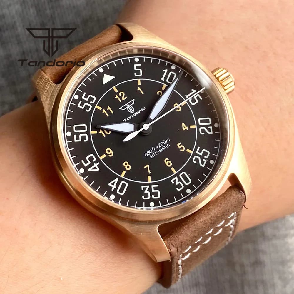 Tandorio CUSN8 Bronzo/Acciaio inossidabile 200m Pilot PT5000 NH35A Orologio automatico da immersione da uomo Vetro zaffiro Quadrante nero Cinturino in pelle