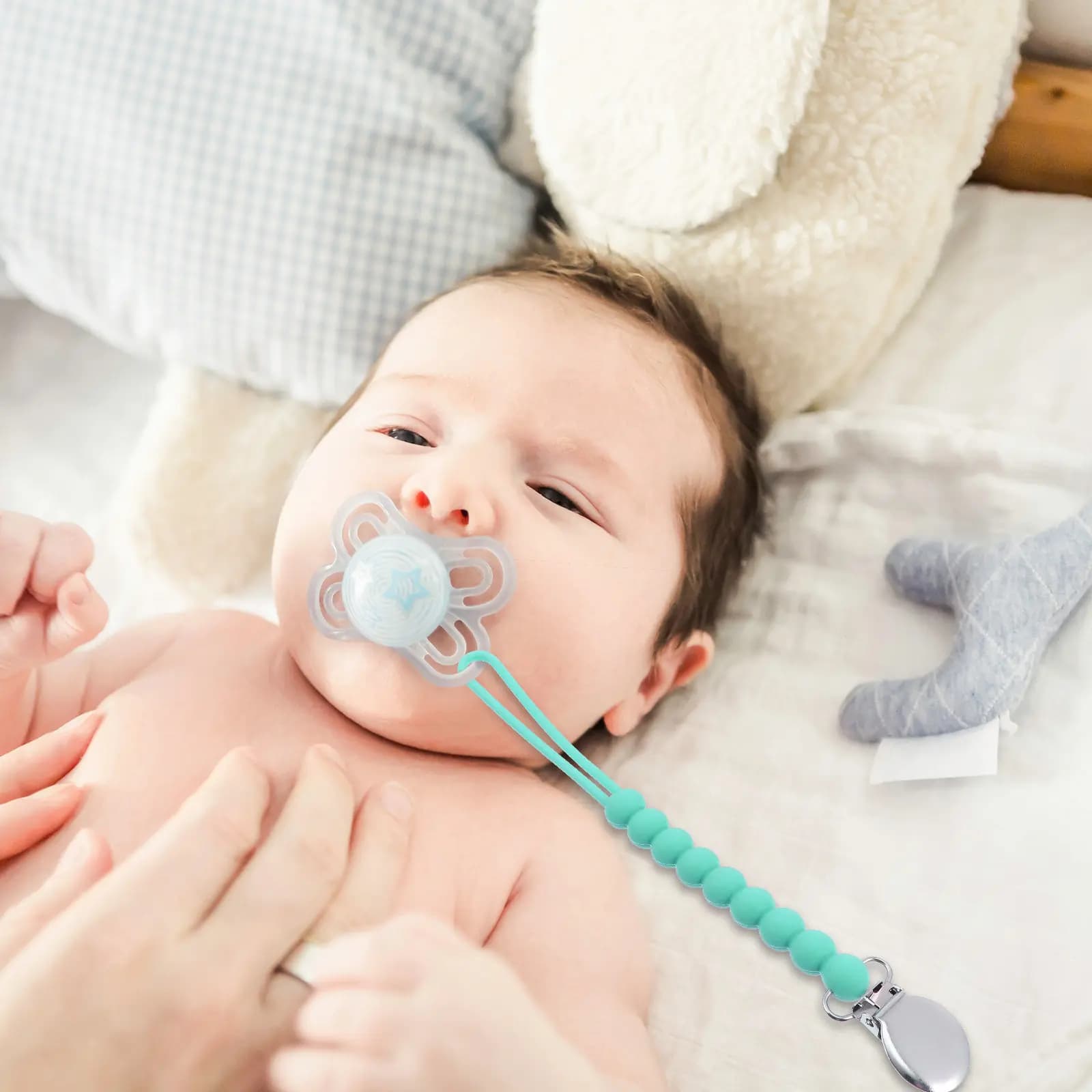 4Pcs Silicone Pacifier Clip Baby Teether Chain Holder Strong Washable Infant Shower Gift Prevent Pacifier Loss Clean