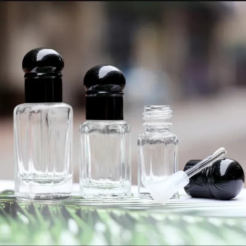 3ml 6ml 12ml Mini Bottiglie di profumo in vetro vuote Bottiglie di olio essenziale con contagocce nero Fiale con adesivo in vetro all'ingrosso