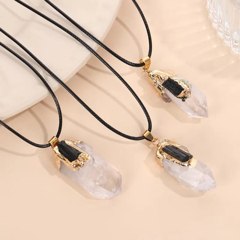 5 pezzi all'ingrosso collana con ciondolo in cristallo bianco pietra naturale grezza per uomo donna gioielli con bacchetta con pendente in tormalina nera dorata