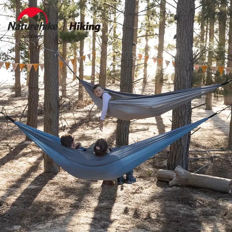 Amaca Portatile Doppia NatureHike per Campeggio, Amaca Pieghevole per 2 Persone, Amaca da Giardino in Corda Paracadute