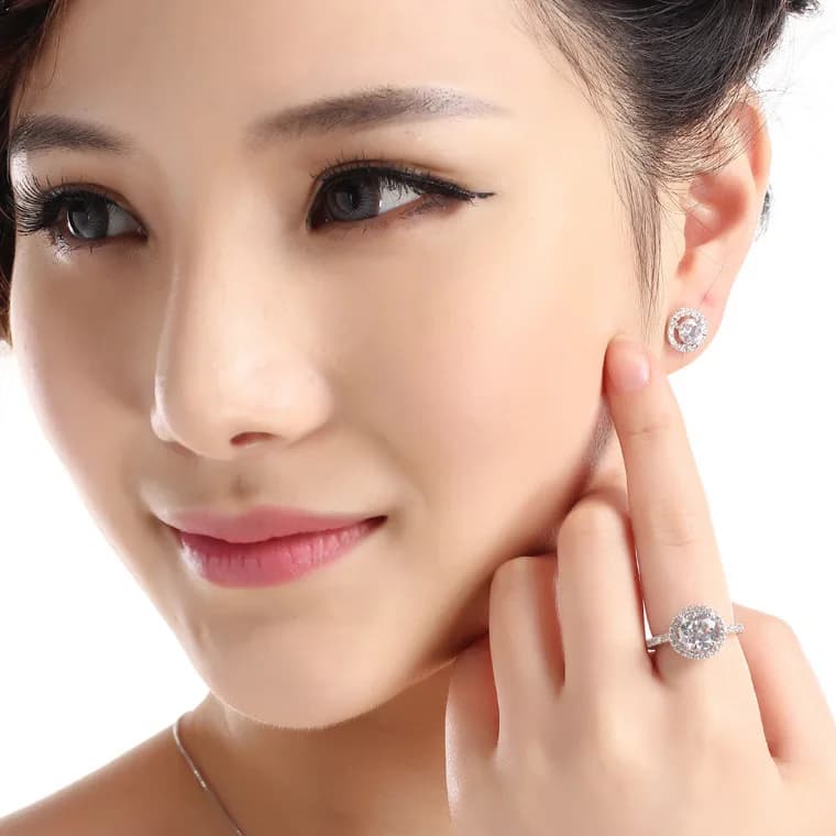 S925 Sterling Silver Ring with Mozzarella Diamond and Hot Sale Zircon Women s Fashion Eight Hearts and Eight Arrows Fine Jewelry