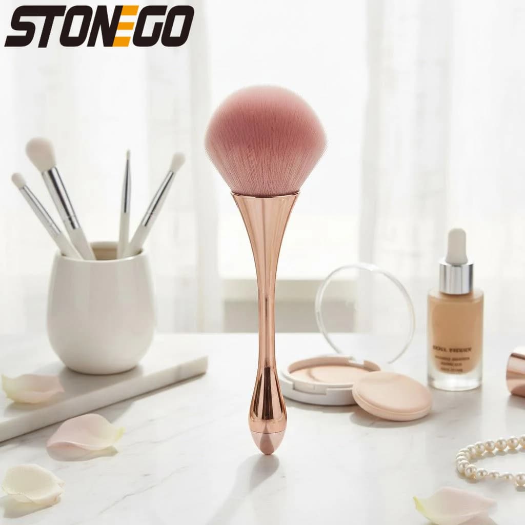 Pennello per Blush Oro Rosa, Pennello Professionale per il Viso, Grande Pennello Morbido per Polvere, Strumento Cosmetico per il Trucco
