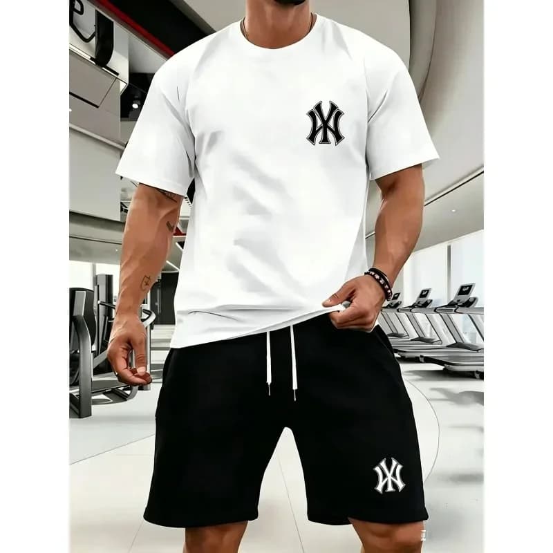 Nuovo Completo Sportivo Estivo da Uomo, T-shirt a Maniche Corte e Pantaloncini, Set Due Pezzi, Traspirante e ad Asciugatura Rapida, Abbigliamento Casual
