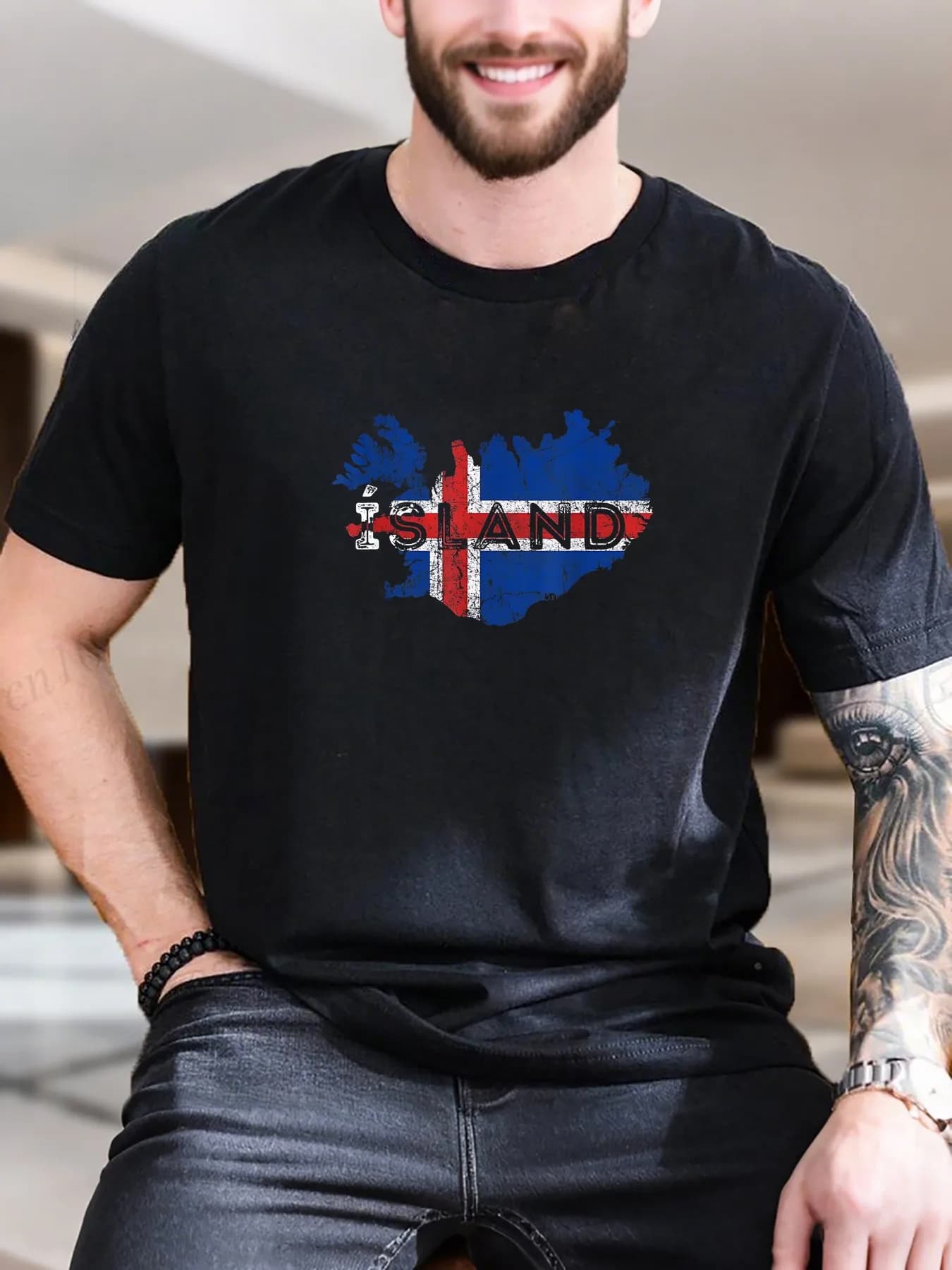 T-shirt con stampa mappa islandese di nuova moda di arrivo T-shirt in cotone grafico da uomo Top casual morbido e traspirante con design bandiera Streetwear alla moda