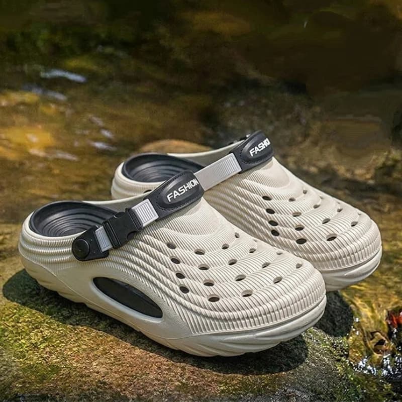 Fashion Hollowout Thick Bottom Sandals for Couple Summer Outdoor Quick Dry Water Shoes Men Closed Toe Anti-slip Sports Sandals