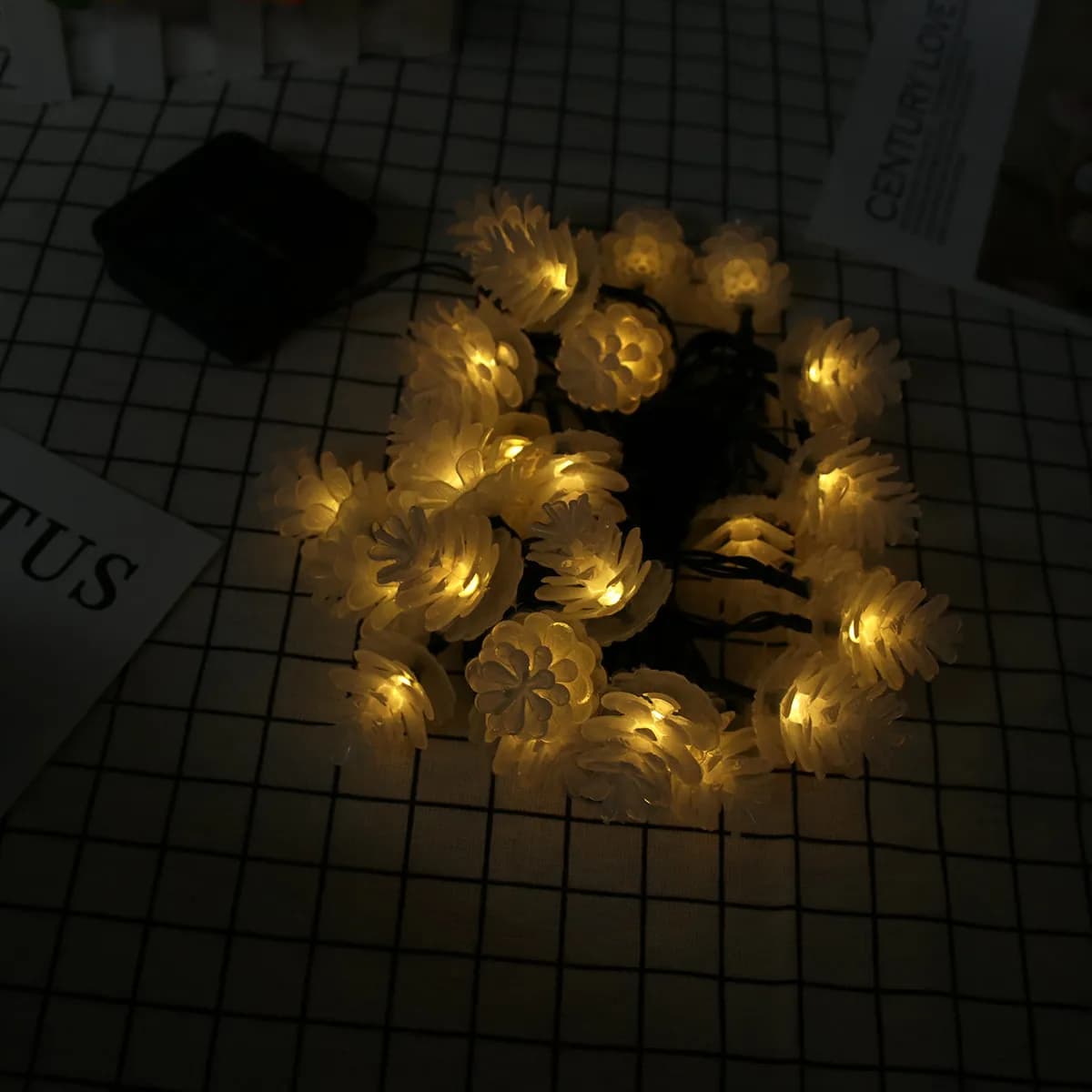 6.5m Solar Pinecone String Lights Waterproof Outdoor LED Fairy Lights Warm White for Home Christmas Party Wedding
