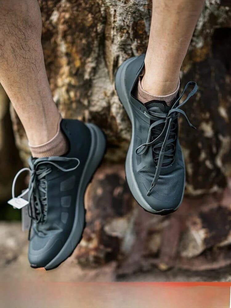 Scarpe Sportive Leggere da Esterno con Tomaia in Mesh Traspirante e Cuciture Nastrate per Escursionismo, Corsa, Scarpe Casual alla Moda per Coppie