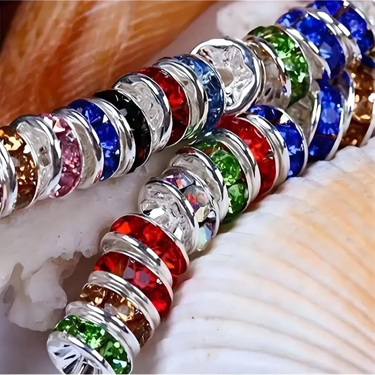 50 pz 6/8mm Colore Misto Casuale Rondelle Perline Sparse Intarsiato Strass Spacer Per DlY Collana Del Braccialetto accessori di gioielli