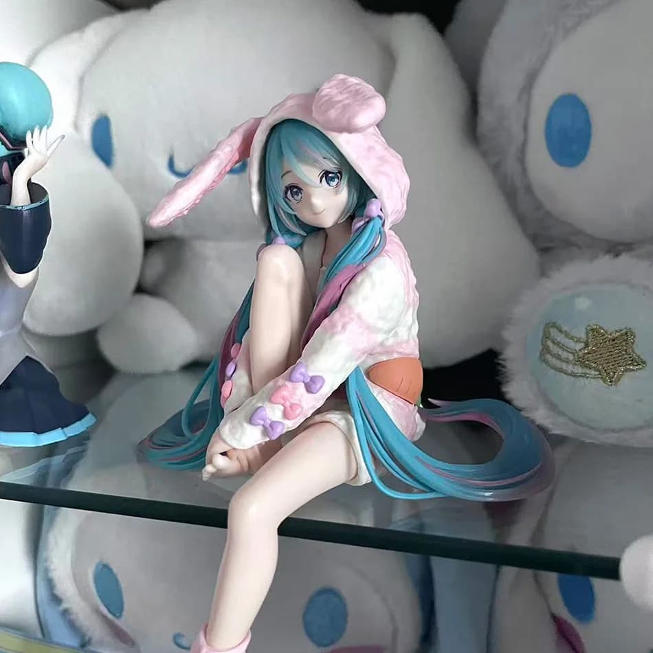 Action Figure Anime HATSUNE MIKU da 15 CM con Pigiama a Orecchie di Coniglio, Modellino in PVC, Bambola Giocattolo, Noodle Stopper, Regalo da Collezione