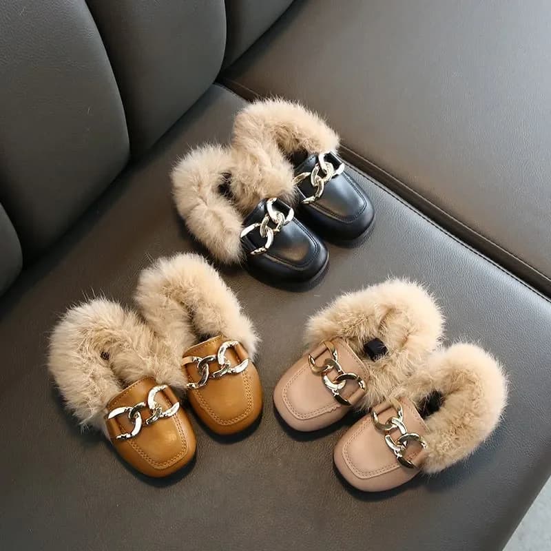Kids Fur Shoes Kids Velvet Shoes Newborn Hot Apartments Brand Black Baby Shoes Moccasin Princess Moccasin Chain for Winter
