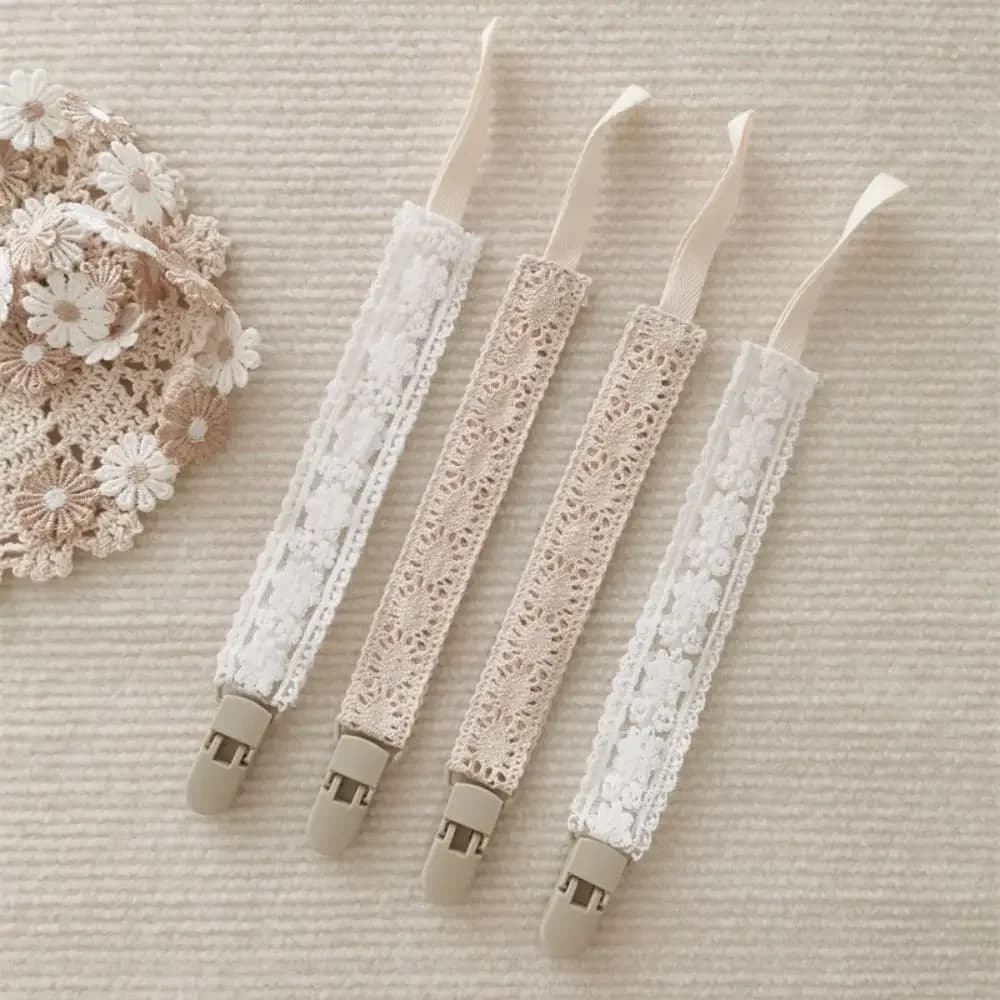 Catena per ciuccio in tessuto per bambini in pizzo Massaggiagengive regolabili Cinghie per giocattoli Porta succhietto Clip per ciuccio Clip per porta capezzoli floreali per bambini