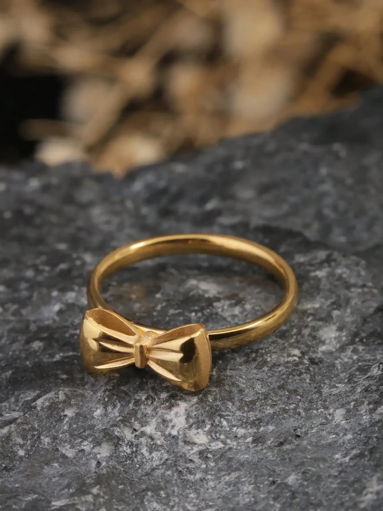 1 anello di lusso placcato in oro 24 carati con fiocco, adatto per l'uso quotidiano da parte delle donne, regalo per la madre, la moglie