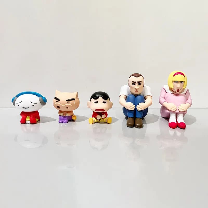 Bandai Crayon Shin Chan Gashapon Buriburizaemon Hiroshi Sitting Waiting Pose Mini Anime Figure Collectible Desktop Ornament