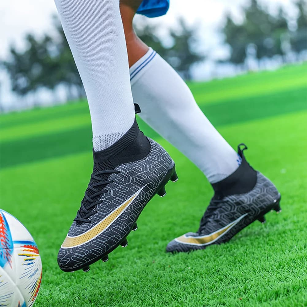 Tacchetti da calcio per uomo e donna Scarpe da calcio per terreno fisso Scarpe da ginnastica sportive leggere per esterni Scarpe da rugby