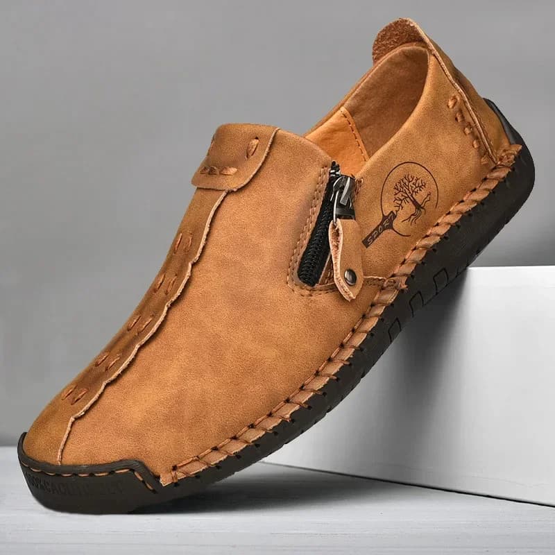 Scarpe da uomo in pelle fatte a mano Mocassini slip on casual Scarpe in pelle traspiranti Scarpe basse da uomo Vendita calda Mocassini Scarpe per utensili Taglie forti