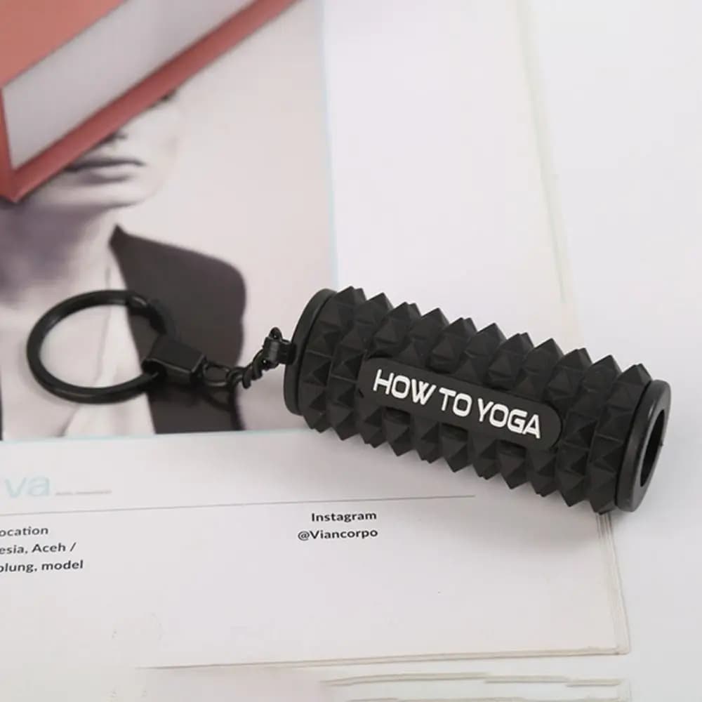 Finger Massage Mini Foam Roller Keyring Silicone Muscle Relaxation Foam Roller Shaped Keichain Creative Bag Decoration