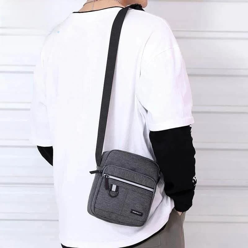 Nuovo Zaino Monospalla Casual Leggero in Tessuto Oxford da Uomo 2023 per Viaggi, Borsa a Tracolla Resistente all'Usura per Nonni