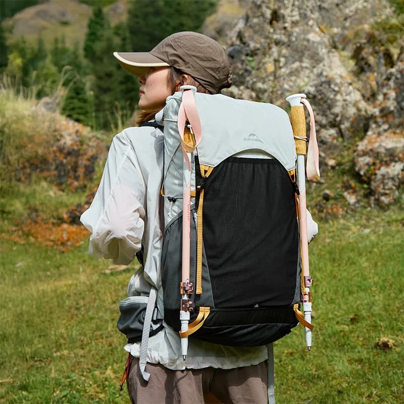 Naturehike 2025 EXT Trekking pole ultralight three-section carbon fiber with aluminum alloy locking mechanism