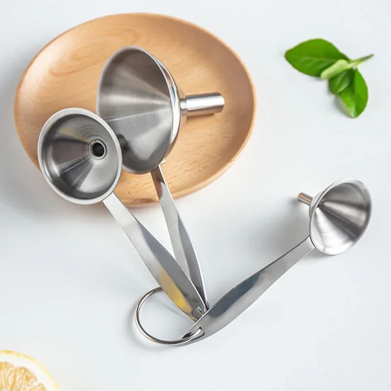 3 pz/set Manico Lungo Imbuto In Acciaio Inox Olio Liquido Imbuto Set Per La Cucina Fluido Spezie Ingredienti Secchi Filtro Imbuti In Metallo