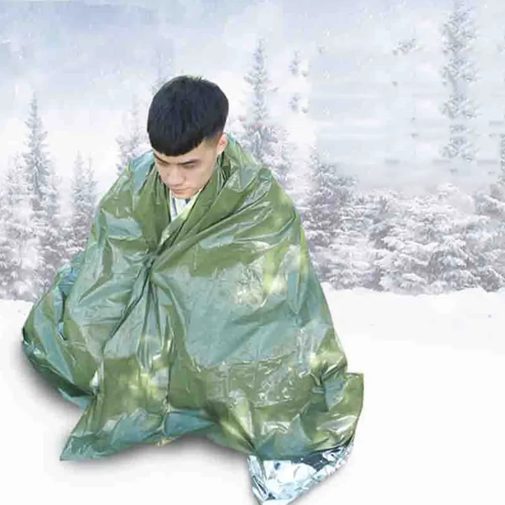 Set di 3 Coperte di Sopravvivenza per Esterni, Isolamento Termico di Emergenza, Coperta Riflettente per Campeggio, Impermeabile e Portatile, Mantiene al Caldo, Primo Soccorso